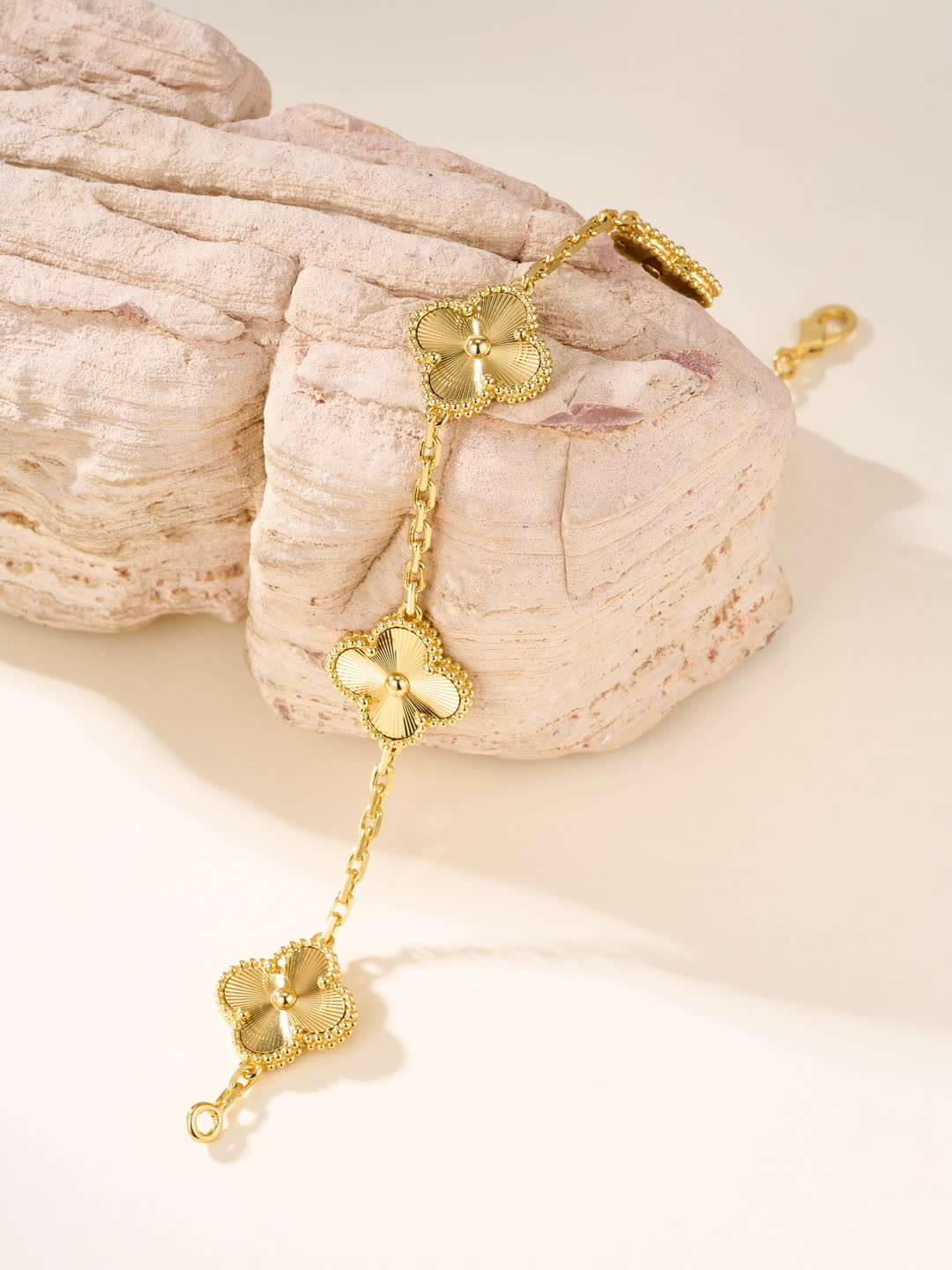 Van Cleef & Arpels Alhambra Bracelet